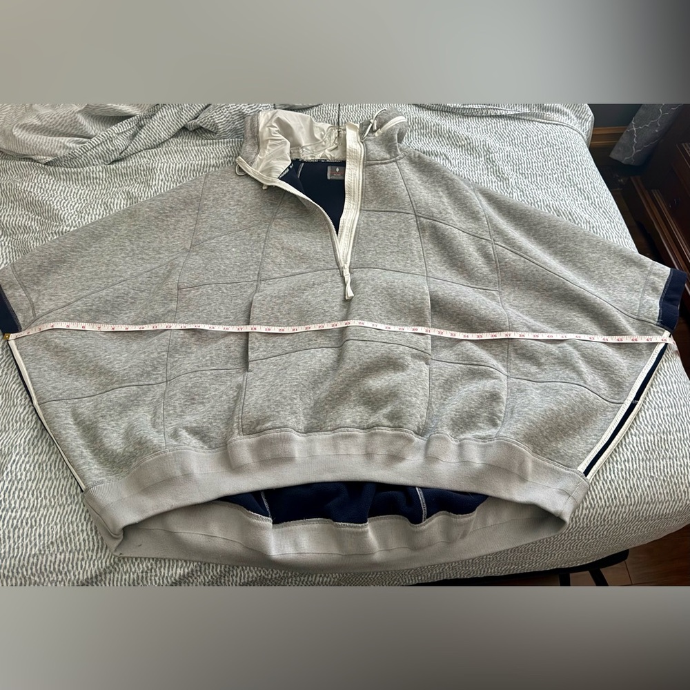 FREE PEOPLE Salt Air Cocoon Hoodie. M/L
Excellent Used Condition - Picture 4 of 7